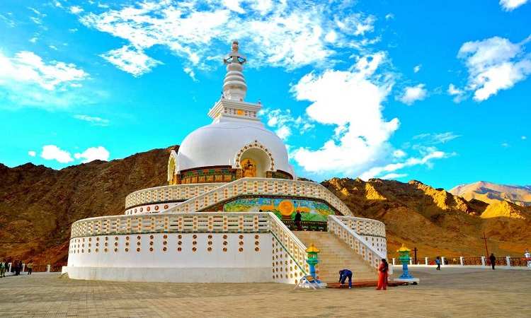 Shanti-Stupa
